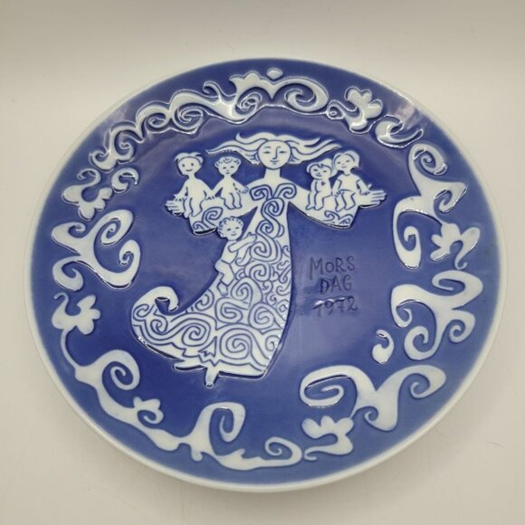 Royal Copenhagen Plate Mors Dag 1972 Mothers Day Blue Children Gift 6 Inch - Picture 6 of 7